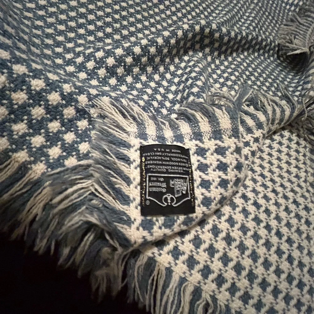 Vintage Bed Coverlet Throw Blanket